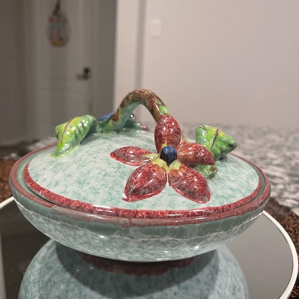 VTG Handmade Painted Pottery Flower Lidded Bowl Trinket Box Made in Italy 6x4